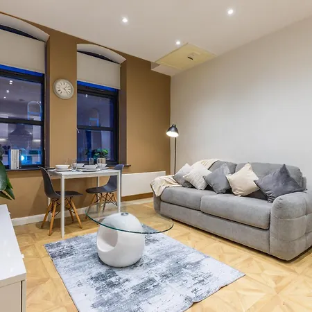 Cosy 1bd Flat 10 Mins To Station!