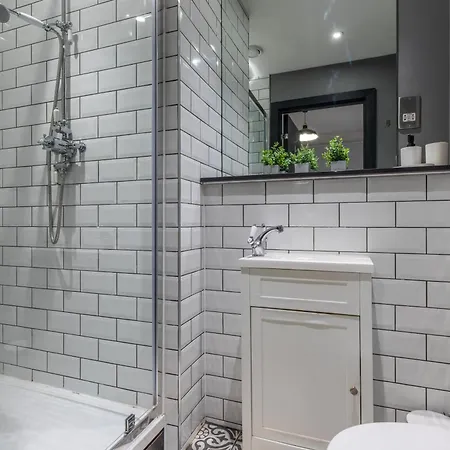 Cosy 1bd Flat 10 Mins To Station! 公寓 利兹