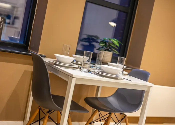 Апартаменти Cosy 1bd Flat 10 Mins To Station! Лідс